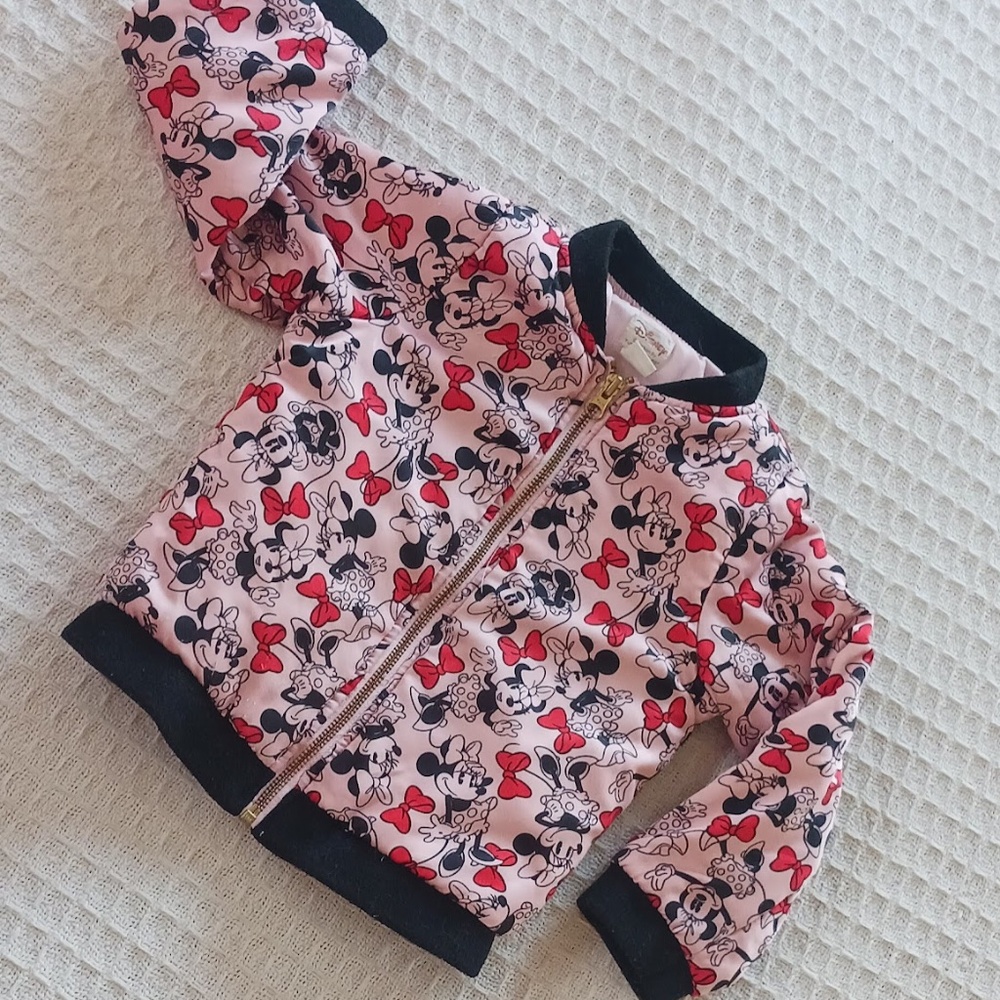Minnie Mouse Disney zip up jacket Girl's Size 4T Pink with black trim